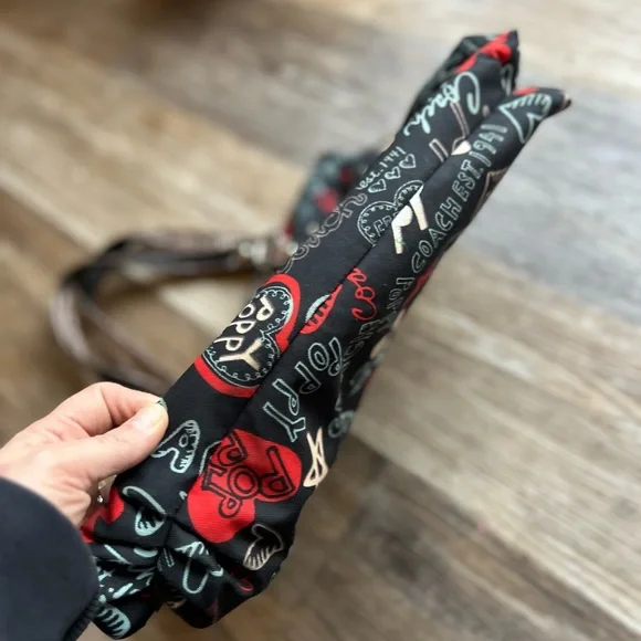 Coach Poppy graffiti tote Purse y2k - Picture 6 of 11